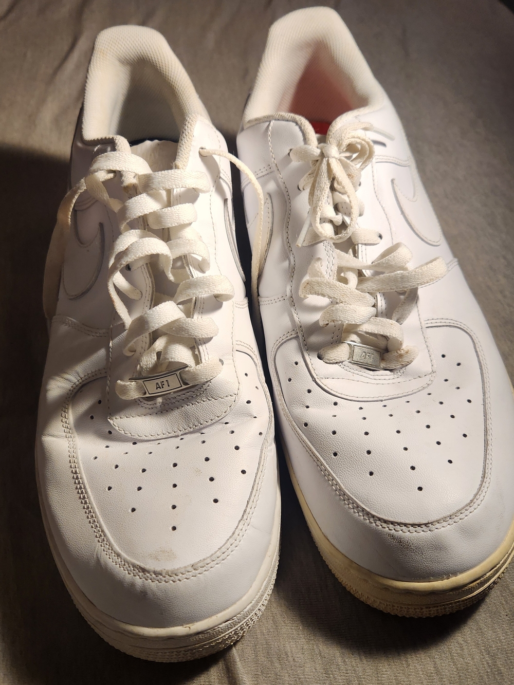 Nike White Men's Athletic Sneakers